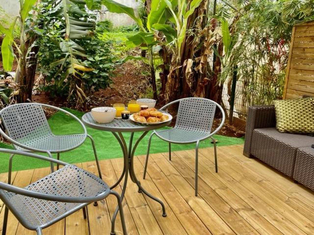 Nouveaute - L'Oasis - T3 - 70 M2 - Jacuzzi Saint-Denis Buitenkant foto